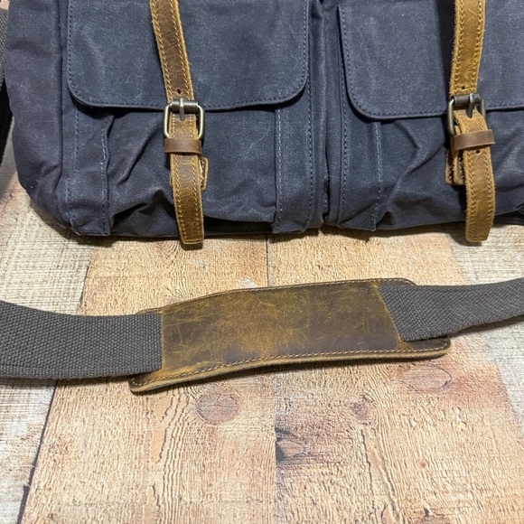 James Avery invitational retired rare hard to find messenger bag - Picture 3 of 16